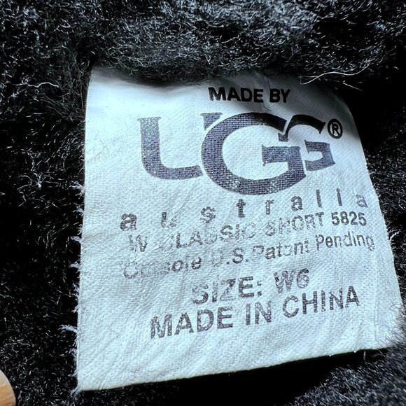 Ugg Classic Short Boot-5826-Black Leather Upper/Sheepskin Lining-Sz 6W-Australia - Picture 15 of 15